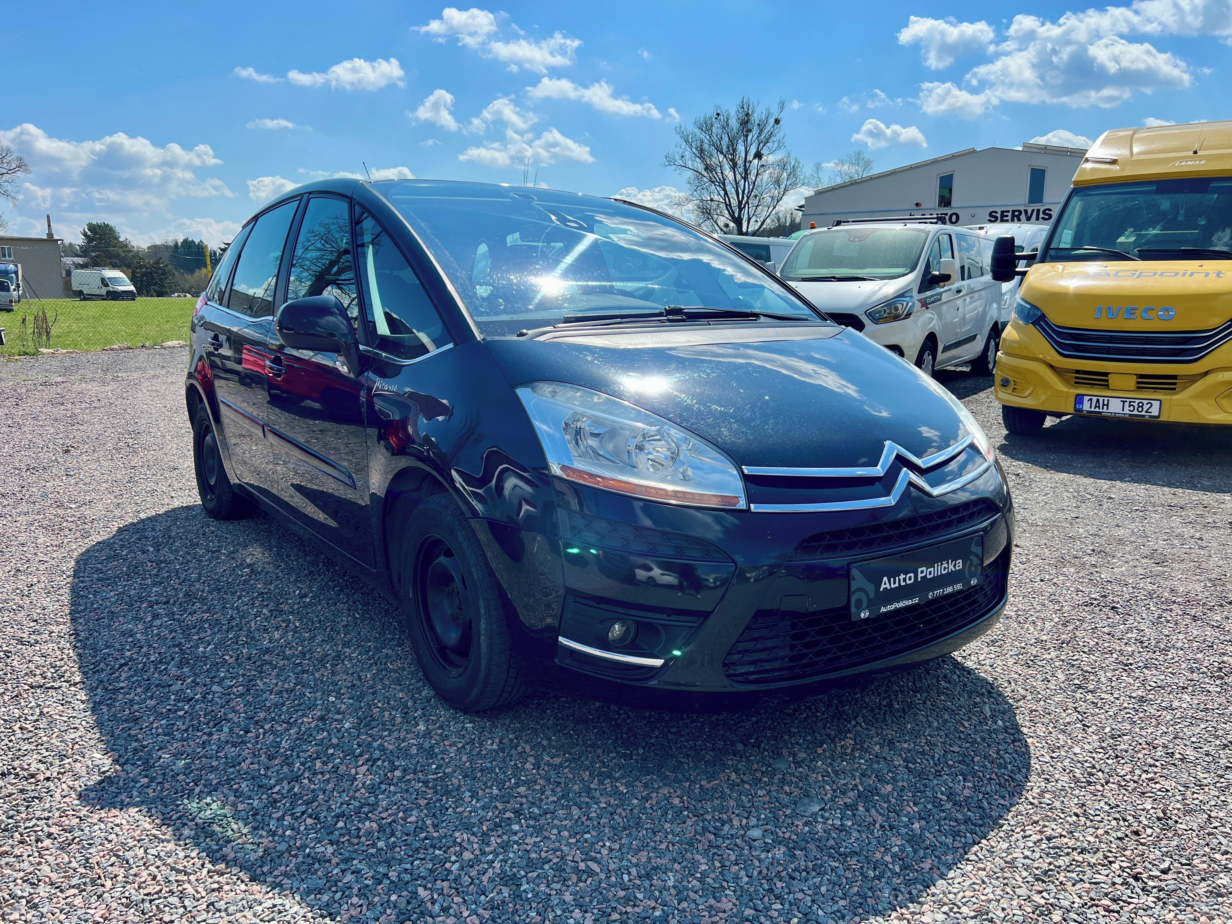 Citroën C4 Picasso, 1.6i 88 kW Výbava,STK,Servis - fotka 4