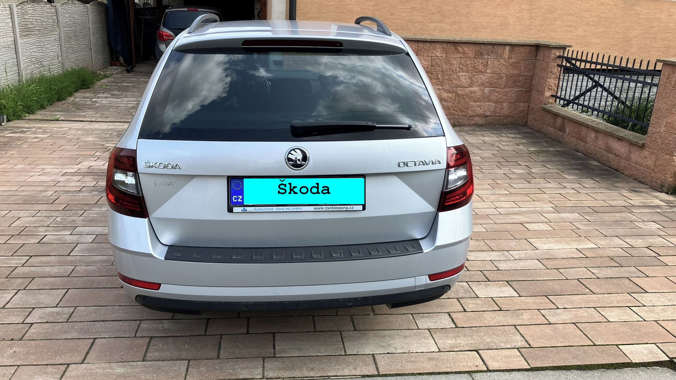 Škoda Octavia, 1.5 TSi 110 KW STYLE, servis - fotka 3