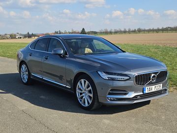 D5 INS Polestar 4x4 At8 topení
