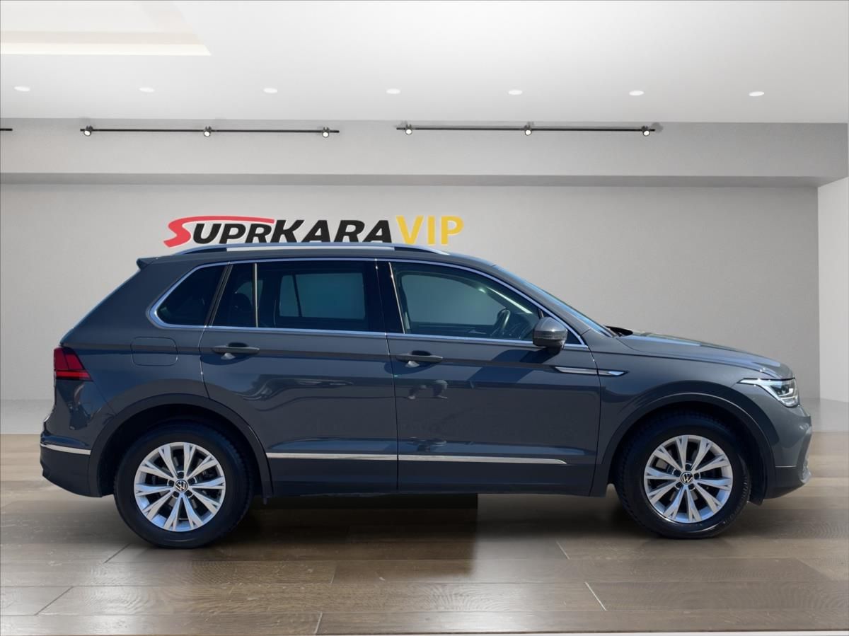 Volkswagen Tiguan, 2,0TDi D.Klima*ACC*Side*Assist - fotka 4