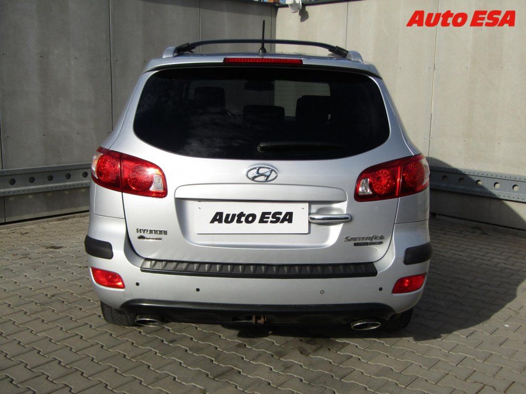 Hyundai Santa Fe, 2.0 CRDi 4x4,ČR,AT - fotka 5