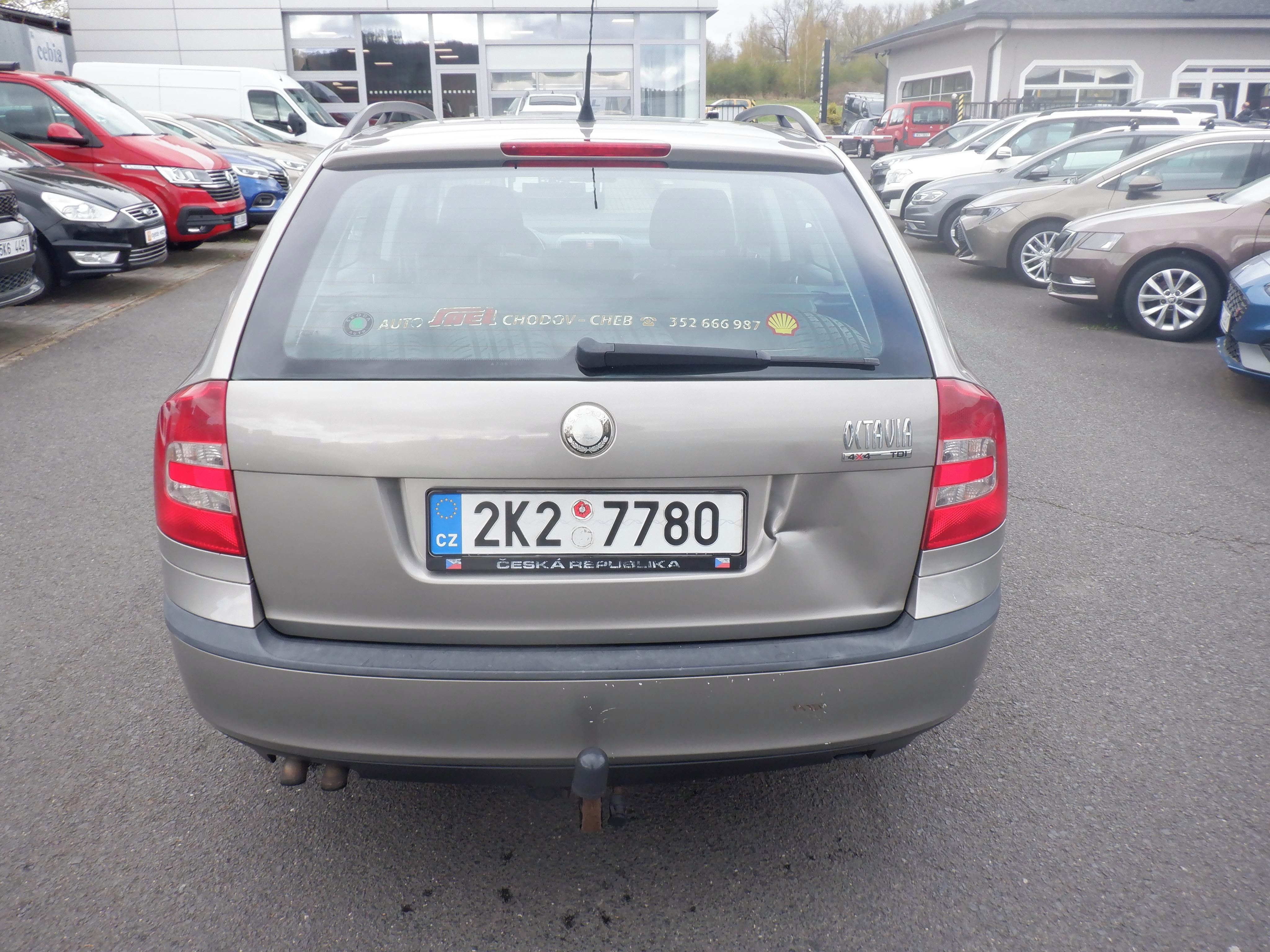 Škoda Octavia, 1.9 TDI 77kW Comfort,4x4,ČR - fotka 6