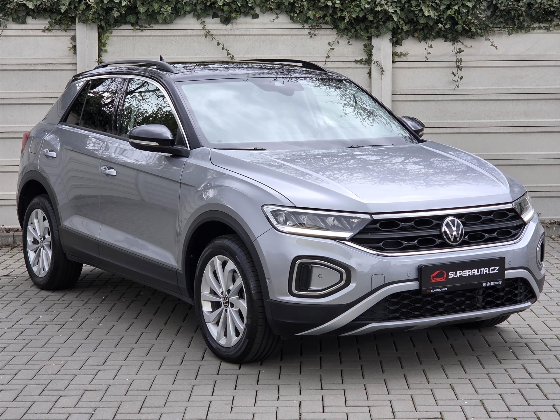 Volkswagen T-Roc, 1,5 TSi 110kW Life Tov.záruka
