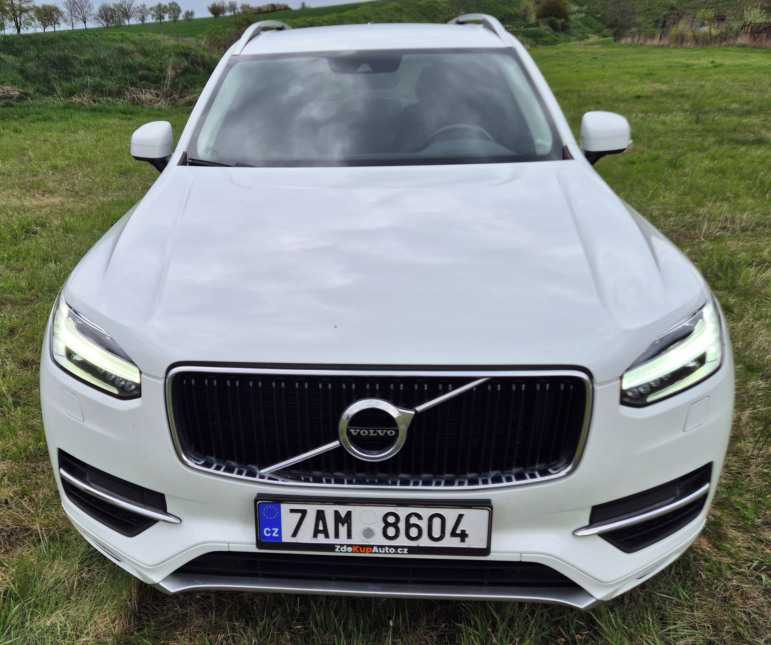 Volvo XC90, ČR, 2 majitel, servis po15 tis - fotka 2