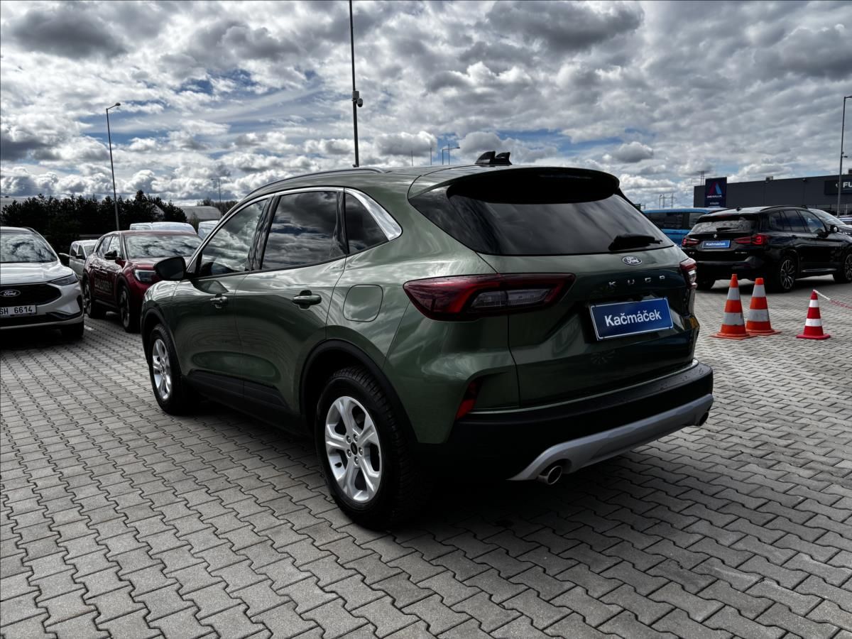 Ford Kuga, 1,5 EcoBoost 137kW Titanium - fotka 3