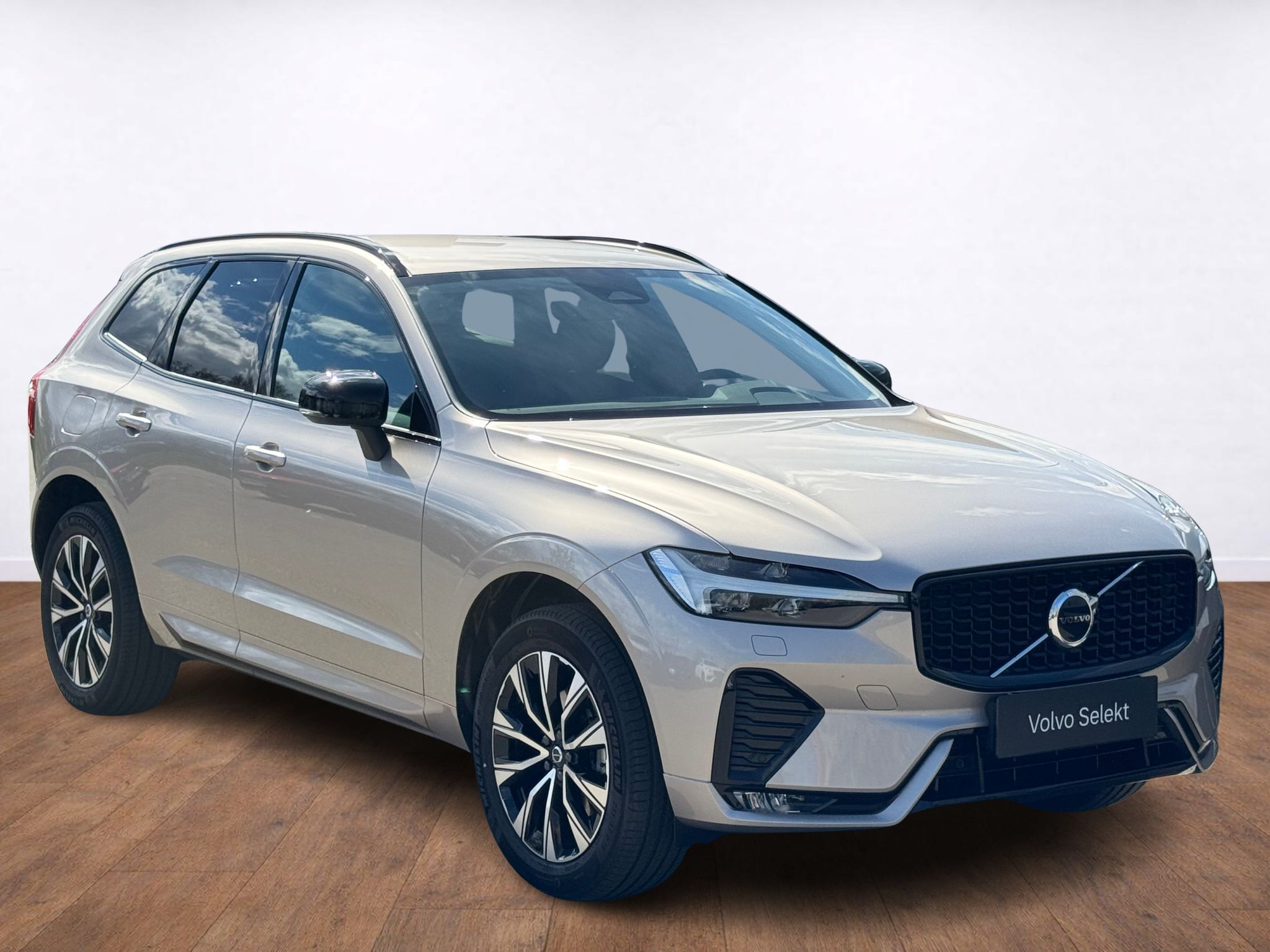 Volvo XC60, PLUS DARK B5, FULL LED - fotka 6