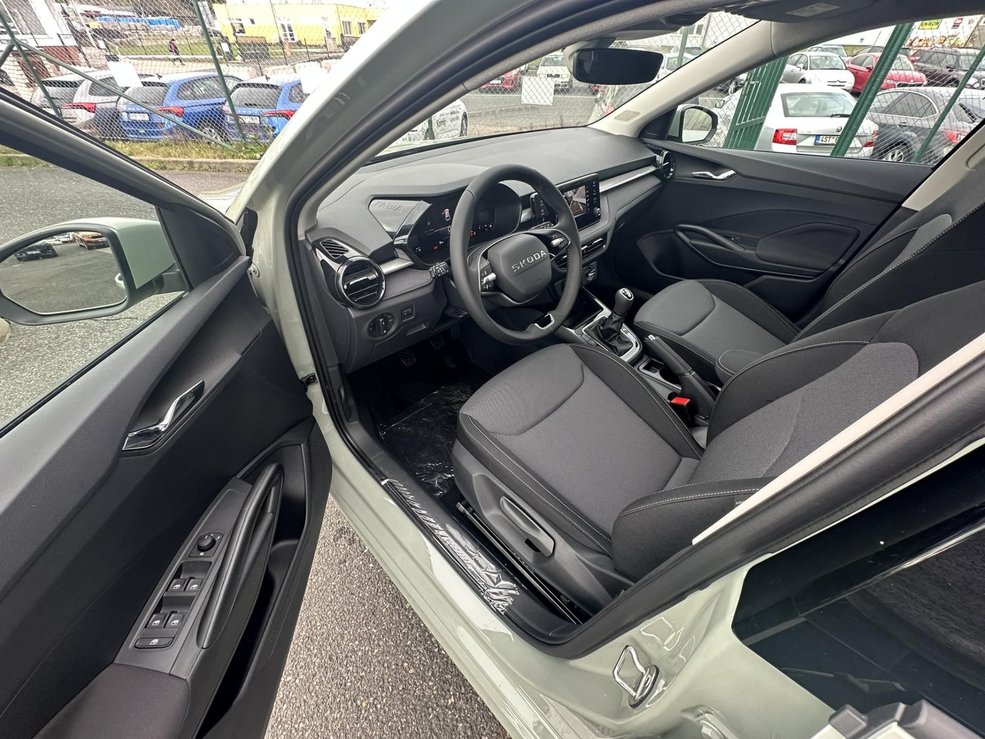 Škoda Fabia, CLASSIC 1.0MPI 59kW - fotka 6