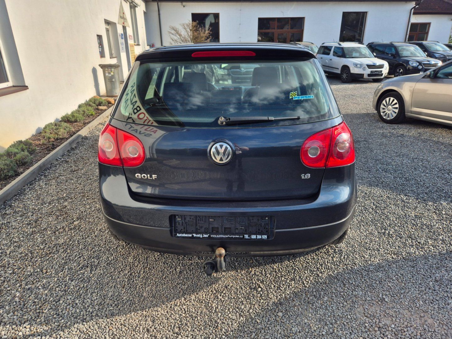 Volkswagen Golf, 1.6 MPI Trend - fotka 6
