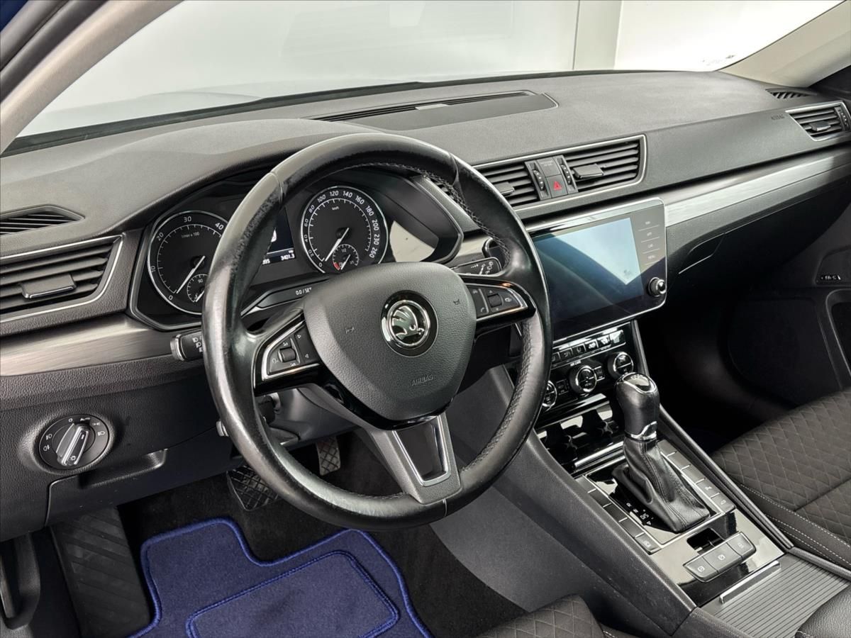 Škoda Superb, 2,0 TDI Style 7DSG - fotka 6