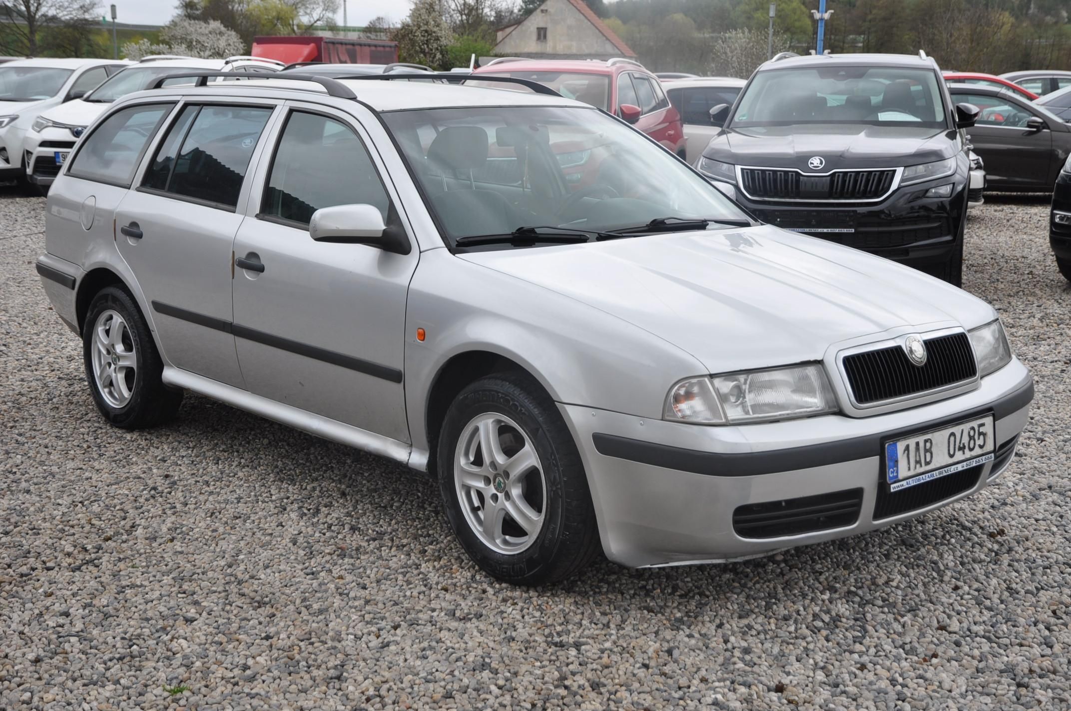 Škoda Octavia, I 1.9TDi 66kW SLX KOMBI - fotka 2