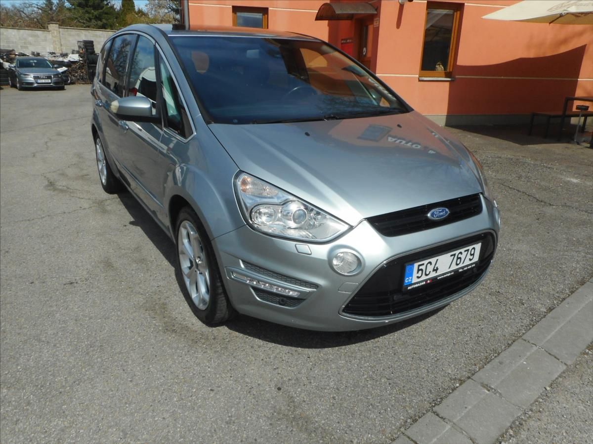 Ford S-MAX, 2,2 TDCi Titanium - fotka 3