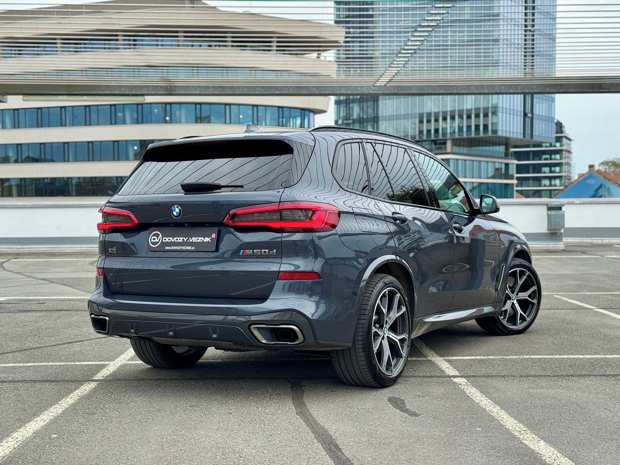 BMW X5, M550d, nebouraná, DPH, CZ - fotka 3