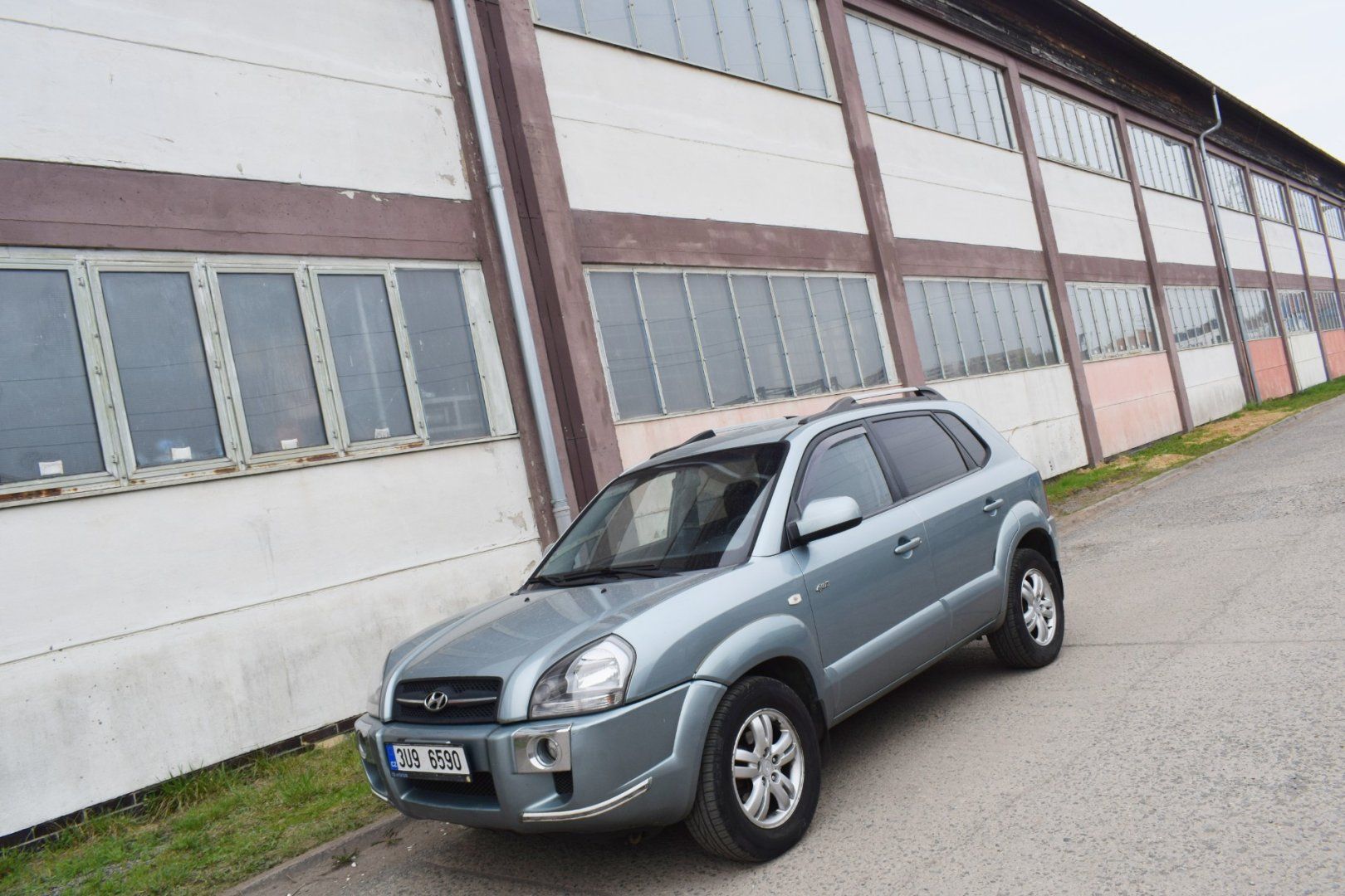 Hyundai Tucson, 2.0 CRDi AWD/MANUÁL/AUT-KLIMA/ - fotka 2