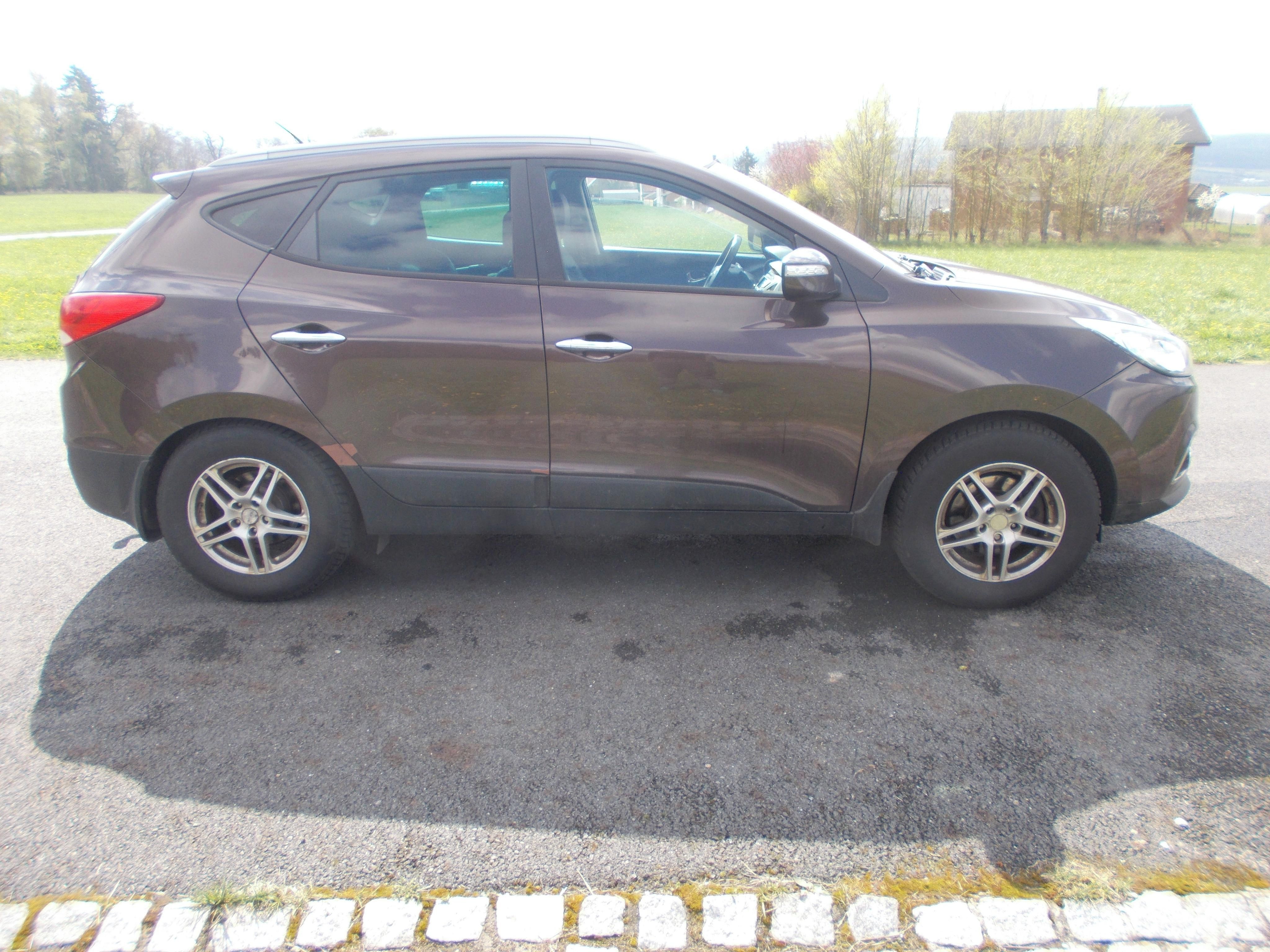 Hyundai ix35, 2,0 CRDi 100kw 4x4 - fotka 6