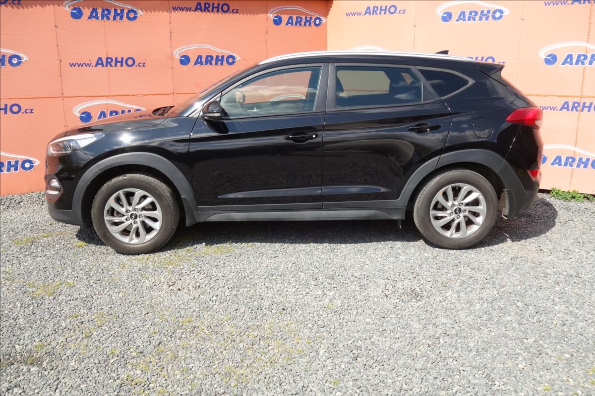 Hyundai Tucson, 1,7 CRDi 85KW, ČR, NAVIGACE. - fotka 4
