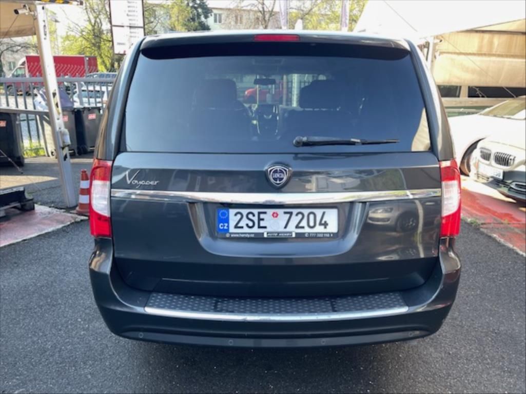 Lancia Voyager, 2,8 L CRD - fotka 6