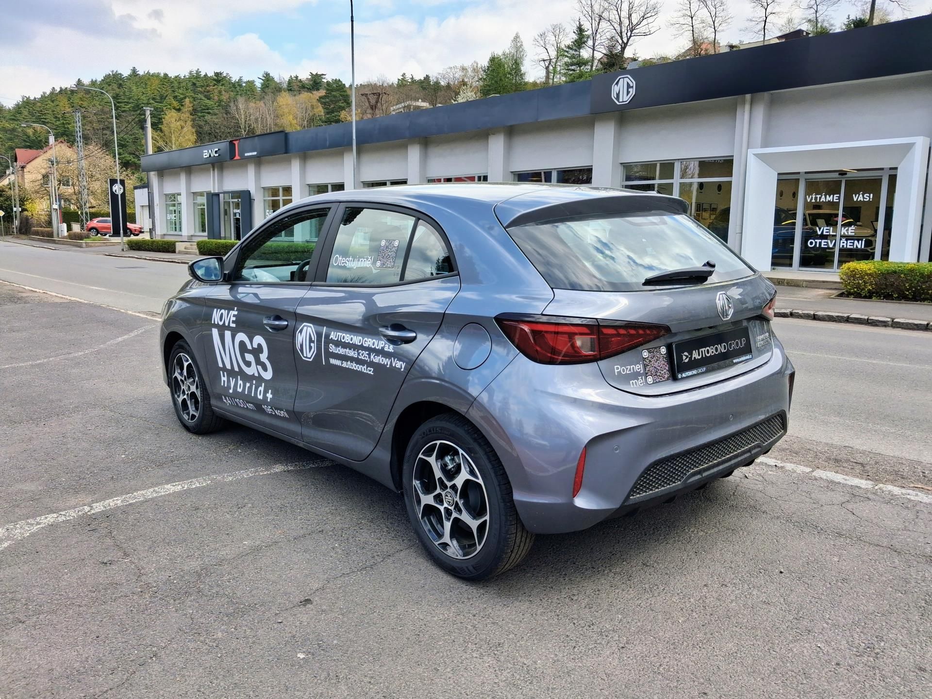 MG MG3, EMOTION Hybrid+ 143kW 4AT 4×2 - fotka 5