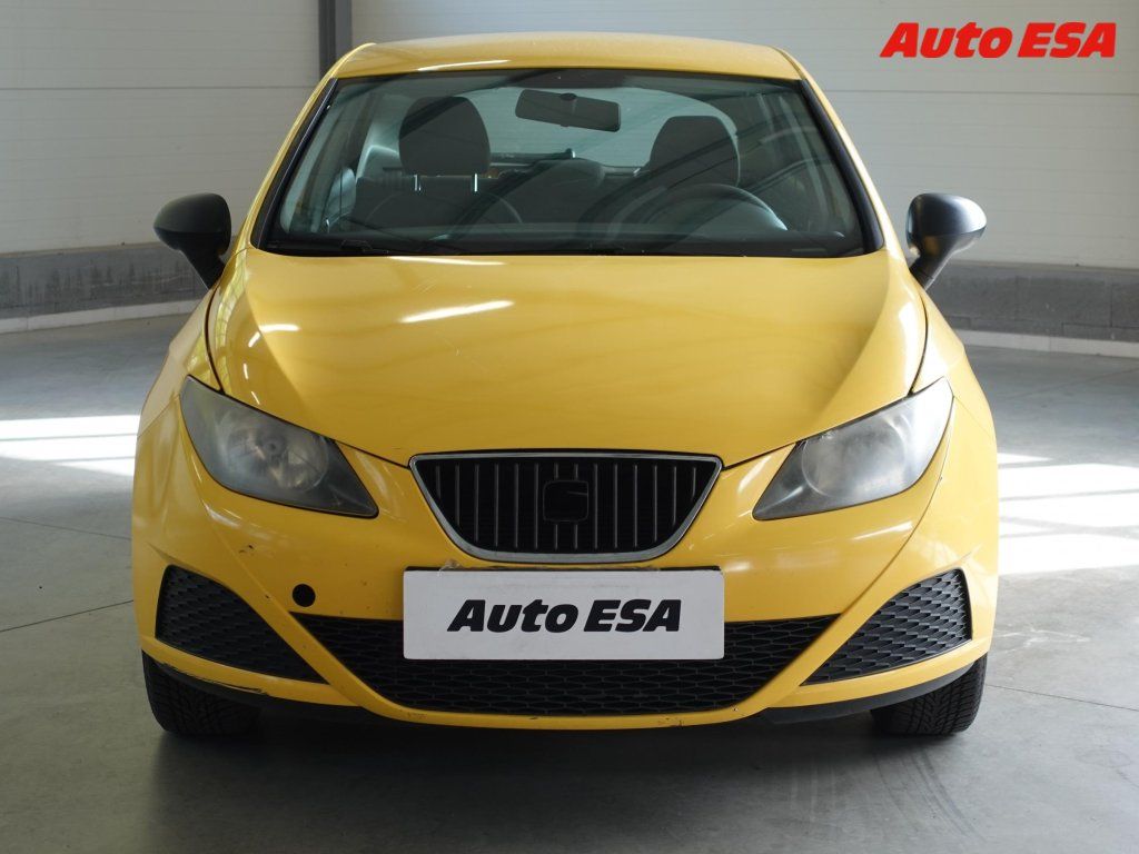 Seat Ibiza, 1.2i - fotka 2