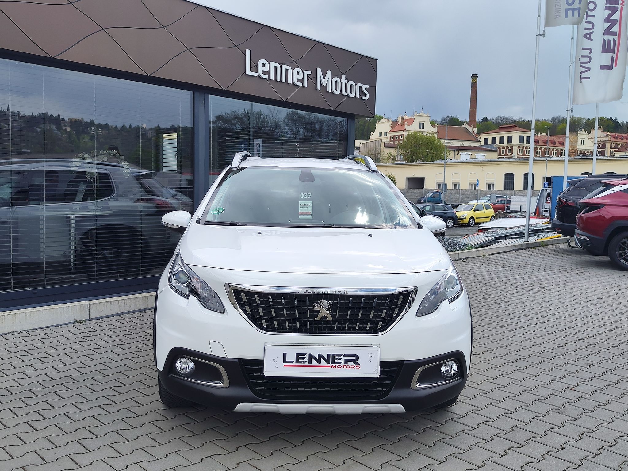 Peugeot 2008, 1.2 Puretech/81kW Allure AT - fotka 2