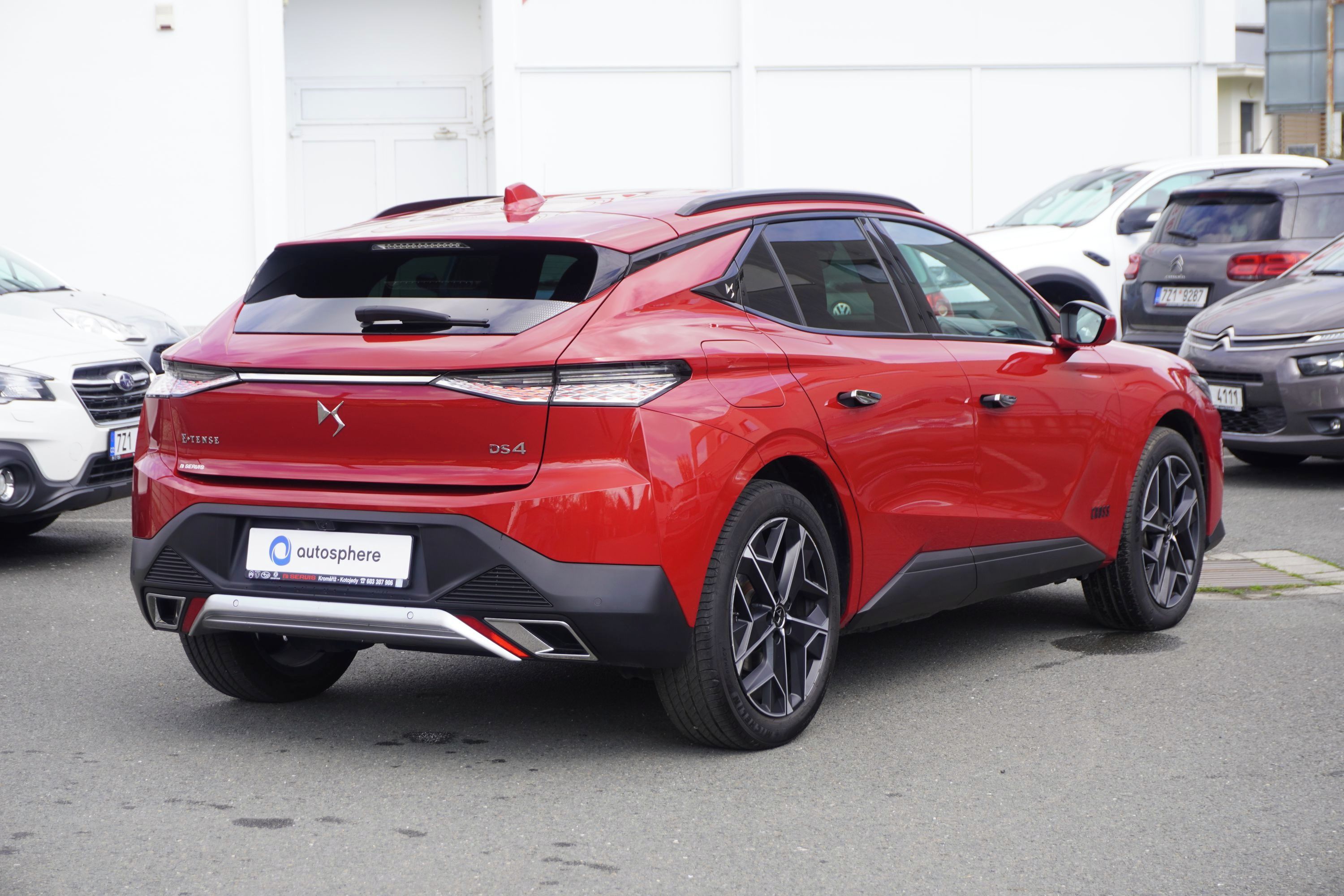 DS 4, Rivoli Cross E-Tense 225 - fotka 3