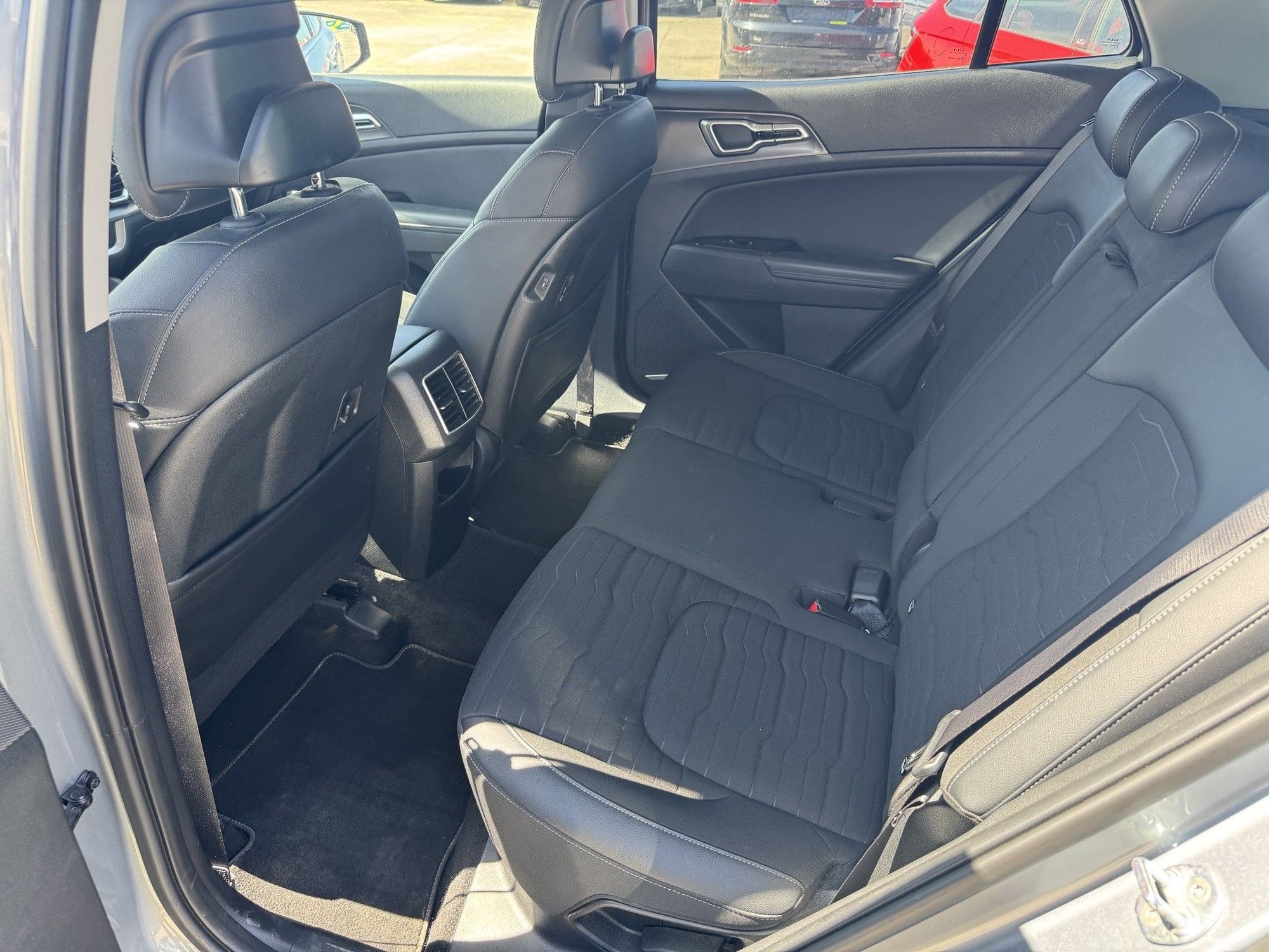 Kia Sportage, 1.6 GDi 110 kW - fotka 6
