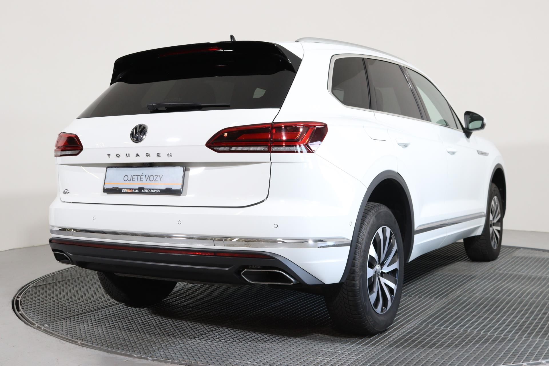 Volkswagen Touareg, ELEGANCE 3,0 TSI 4MOTION 250KW - fotka 2