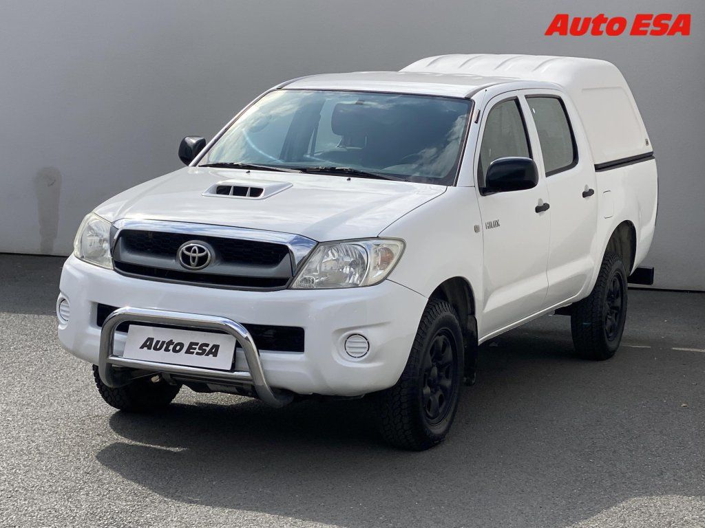 Toyota Hilux, 2.5 D 4x4 DoubleCab,ČR,TZ - fotka 3