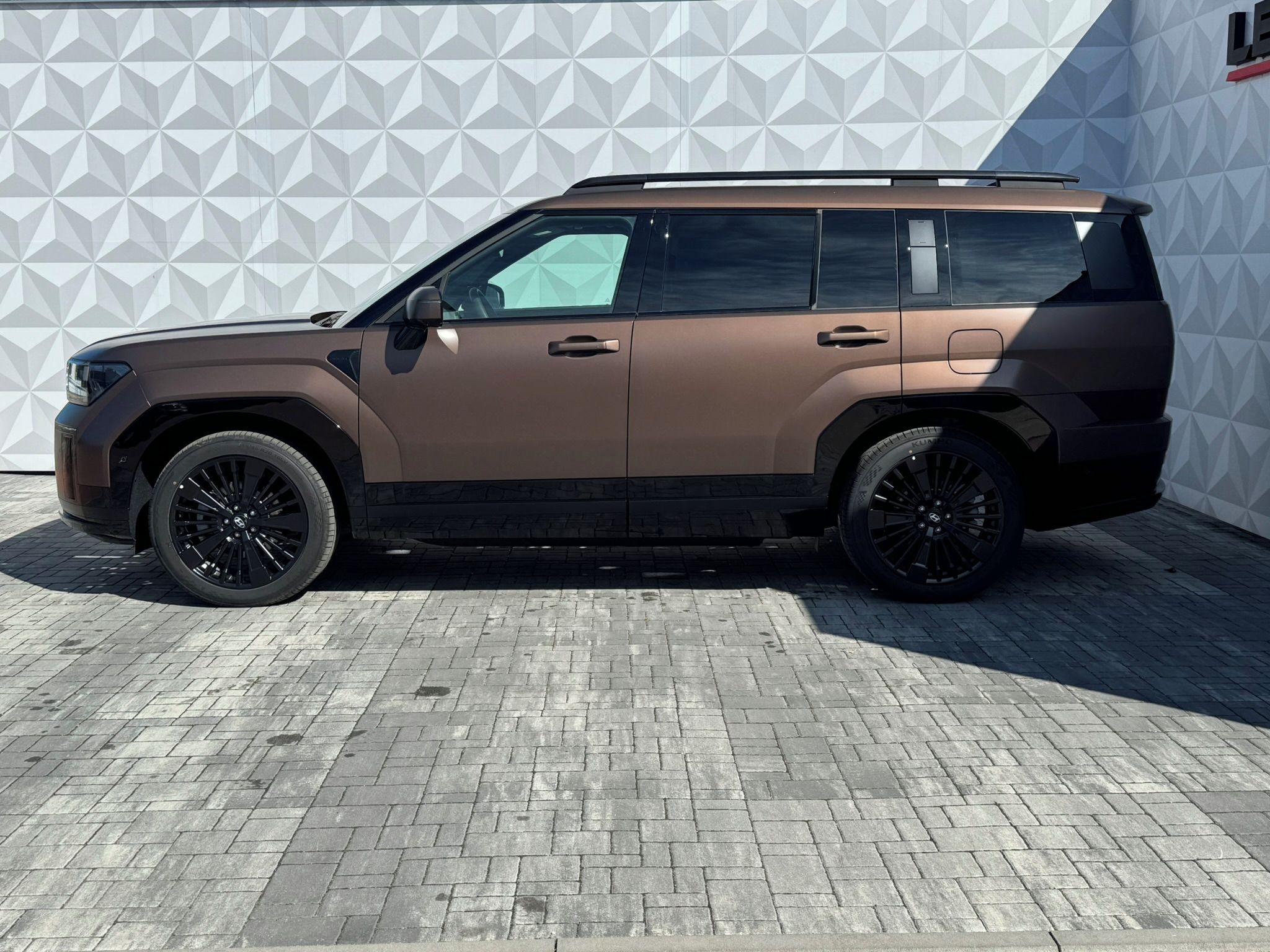 Hyundai Santa Fe, 1.6 T-GDi HEV 4WD CALLIGRAPHY - fotka 3