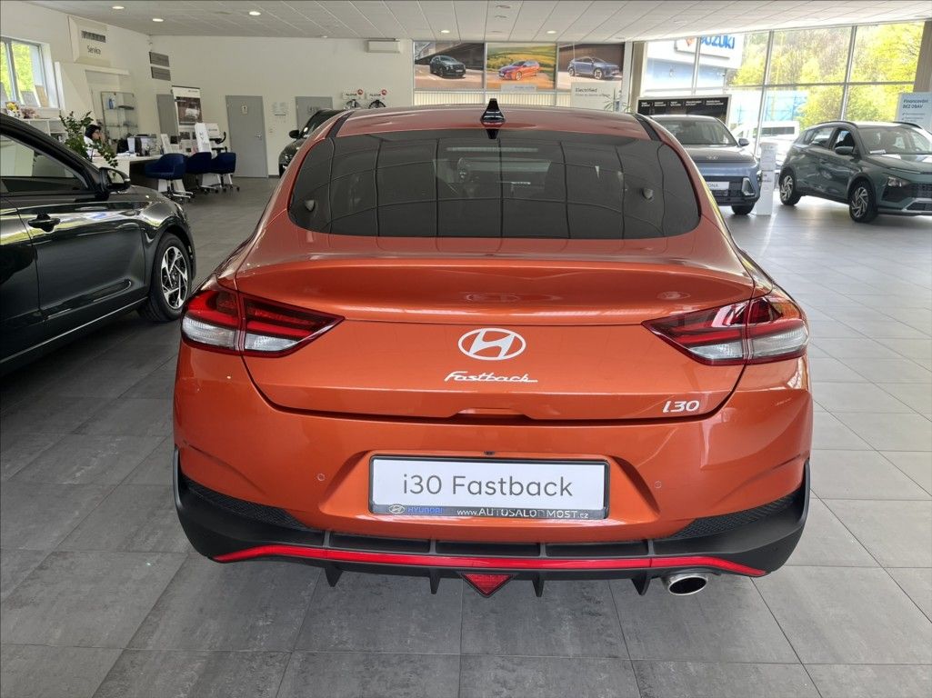 Hyundai i30, 1,5 T-GDi MT  Fastback N Line - fotka 5
