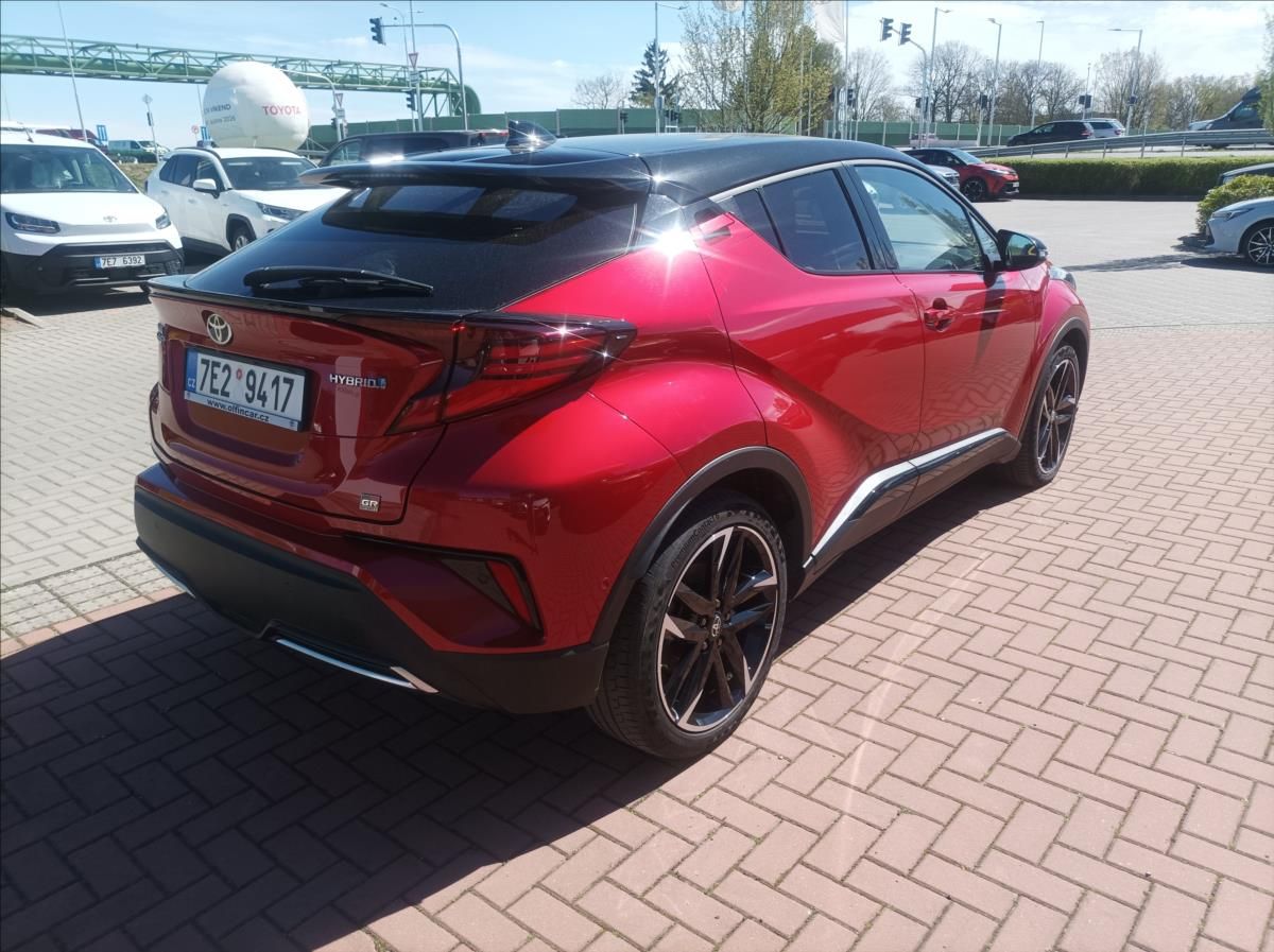 Toyota C-HR, 2,0 GR Sport - fotka 4