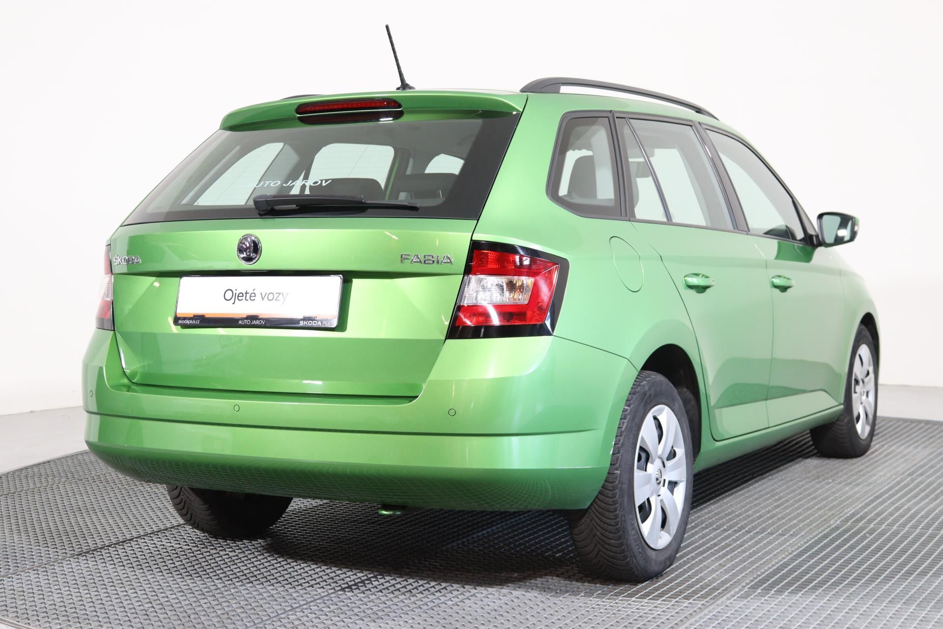 Škoda Fabia, COMBI AMBITION 1,4 TDI DSG 66k - fotka 2