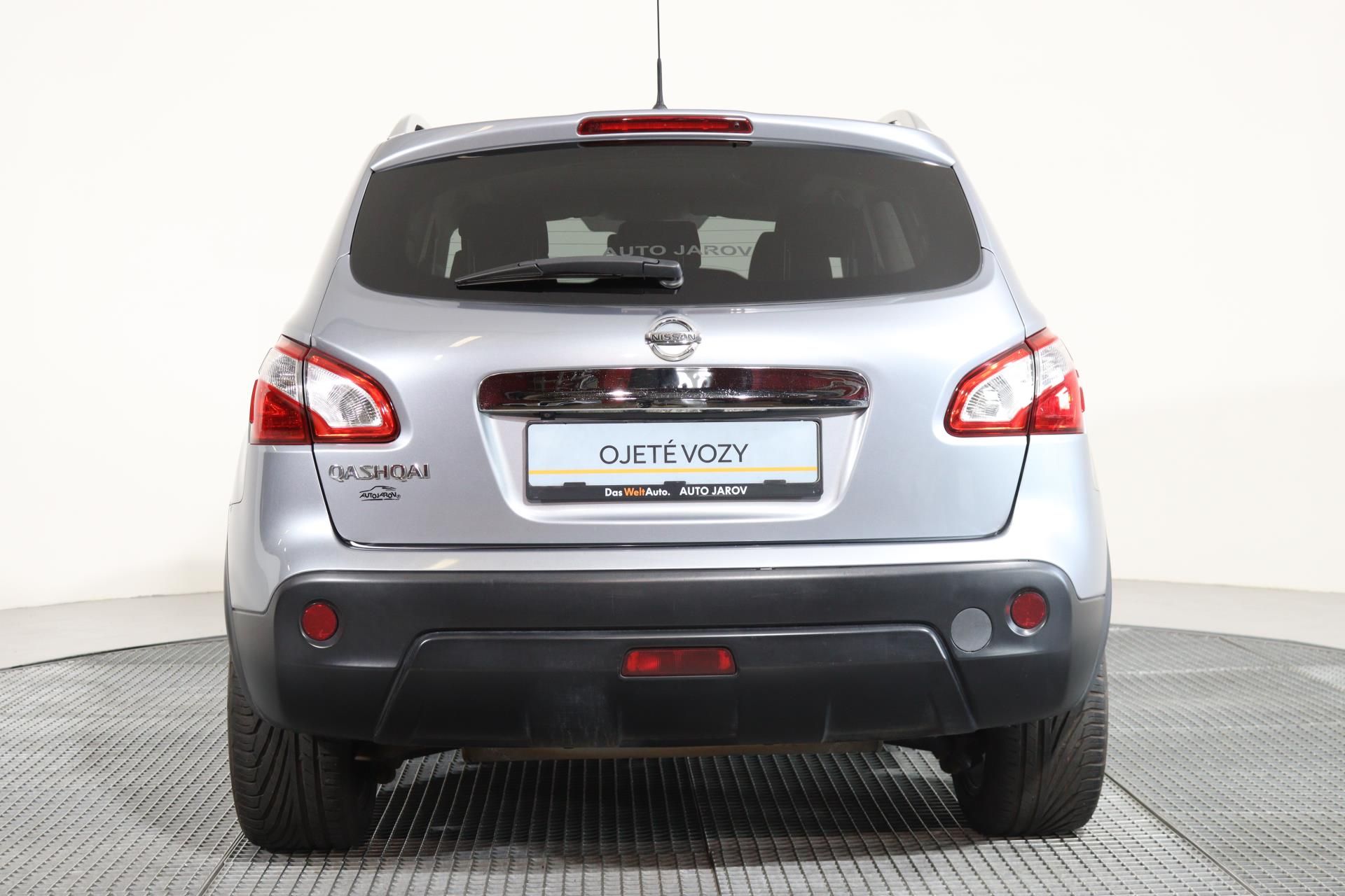 Nissan Qashqai, 2,0 i 104kW/Park.KAMERA - fotka 6