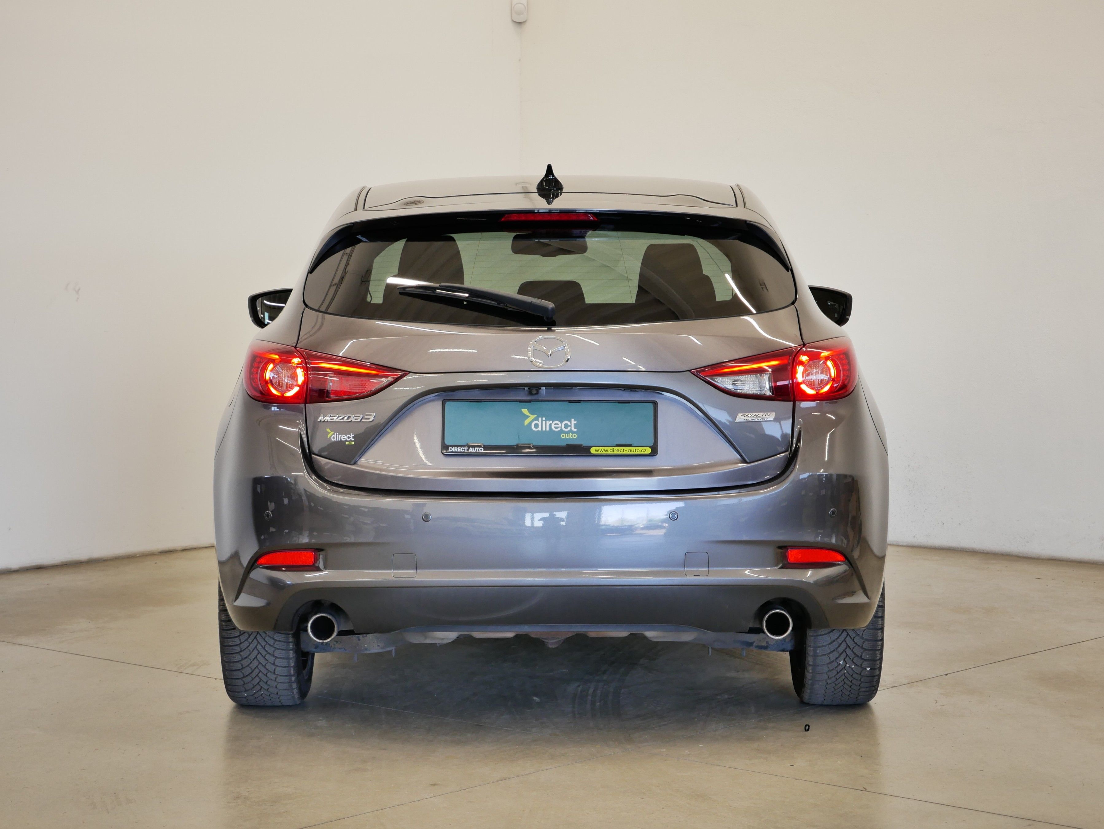 Mazda 3, 2.0 Skyactiv-G 88kW Signature+ - fotka 6