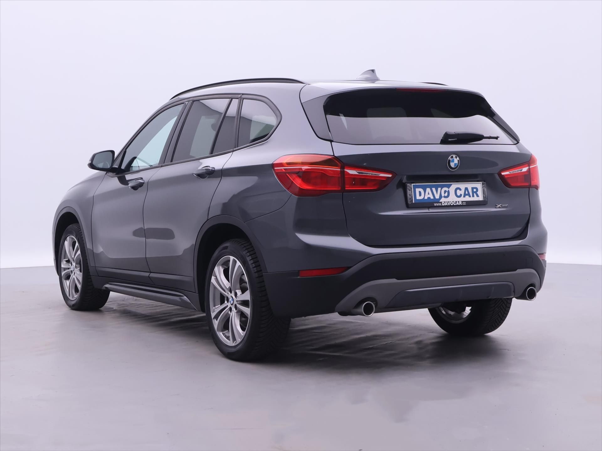 BMW X1, 2,0 Xdrive 18d Sportline - fotka 5