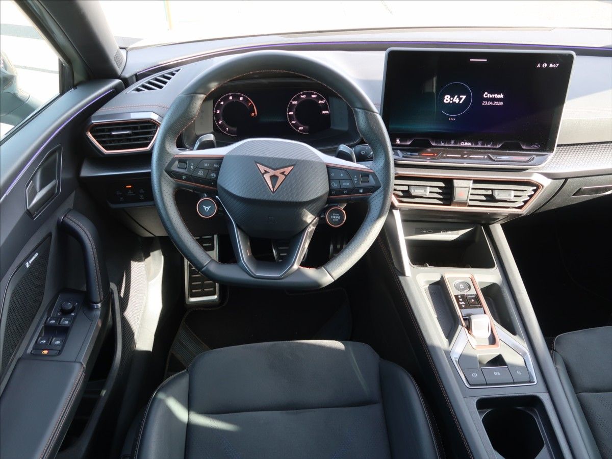 Cupra Leon, 1,5 ST SP e-HYBRID 204k DSG - fotka 5