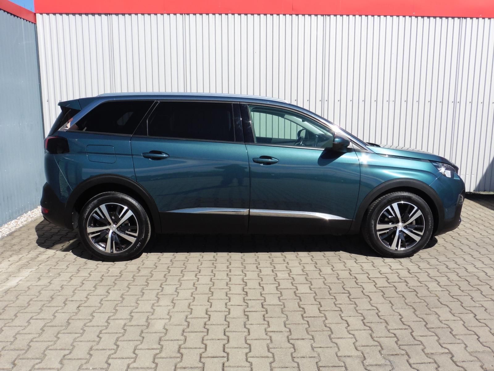 Peugeot 5008, 2.0 HDi Allure 7.míst Navi - fotka 5