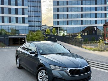 2020 rok 2.0 TDI Manuál
