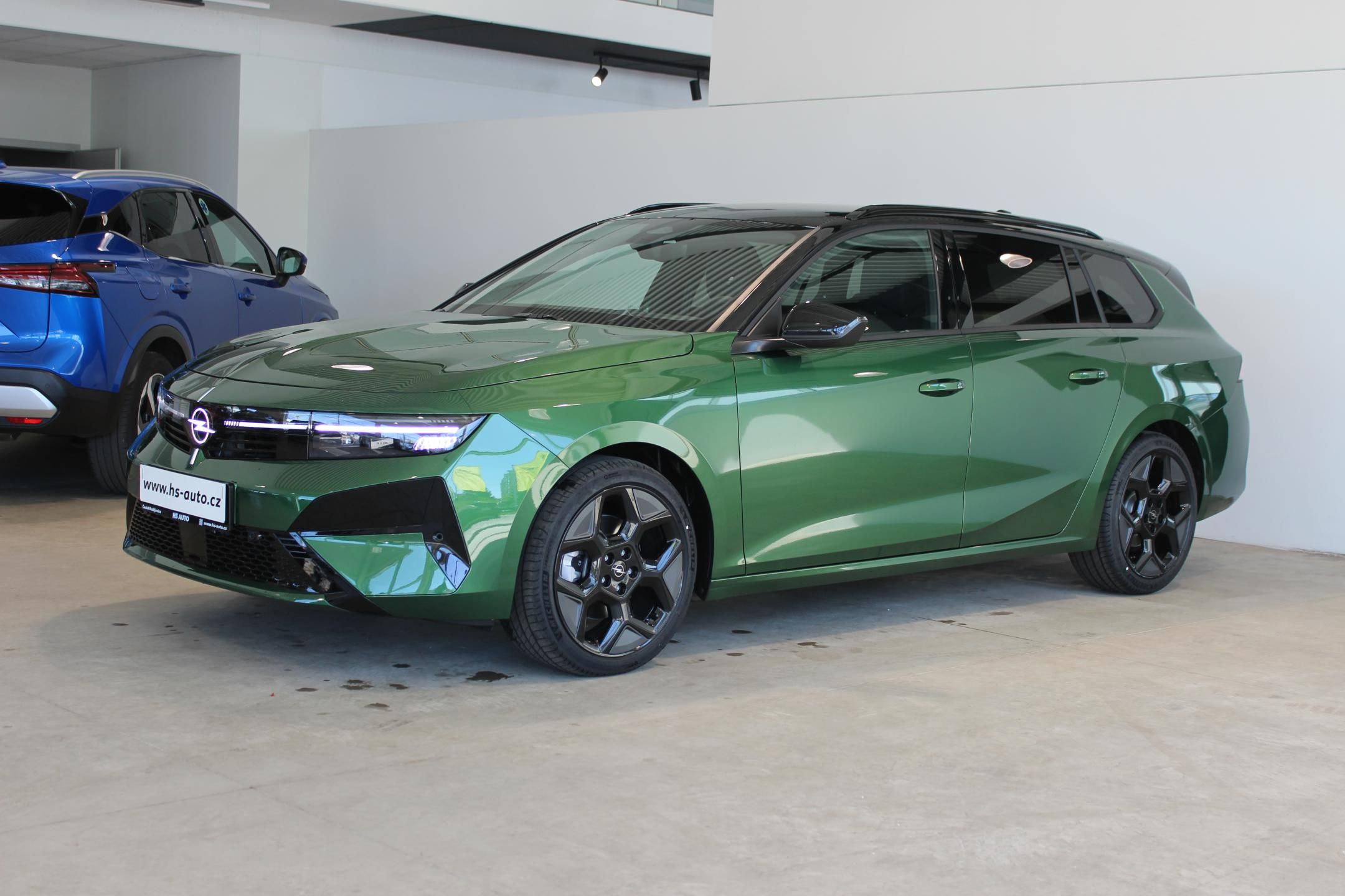 Opel Astra, ST EDITION 1,2 HYBRID - fotka 3