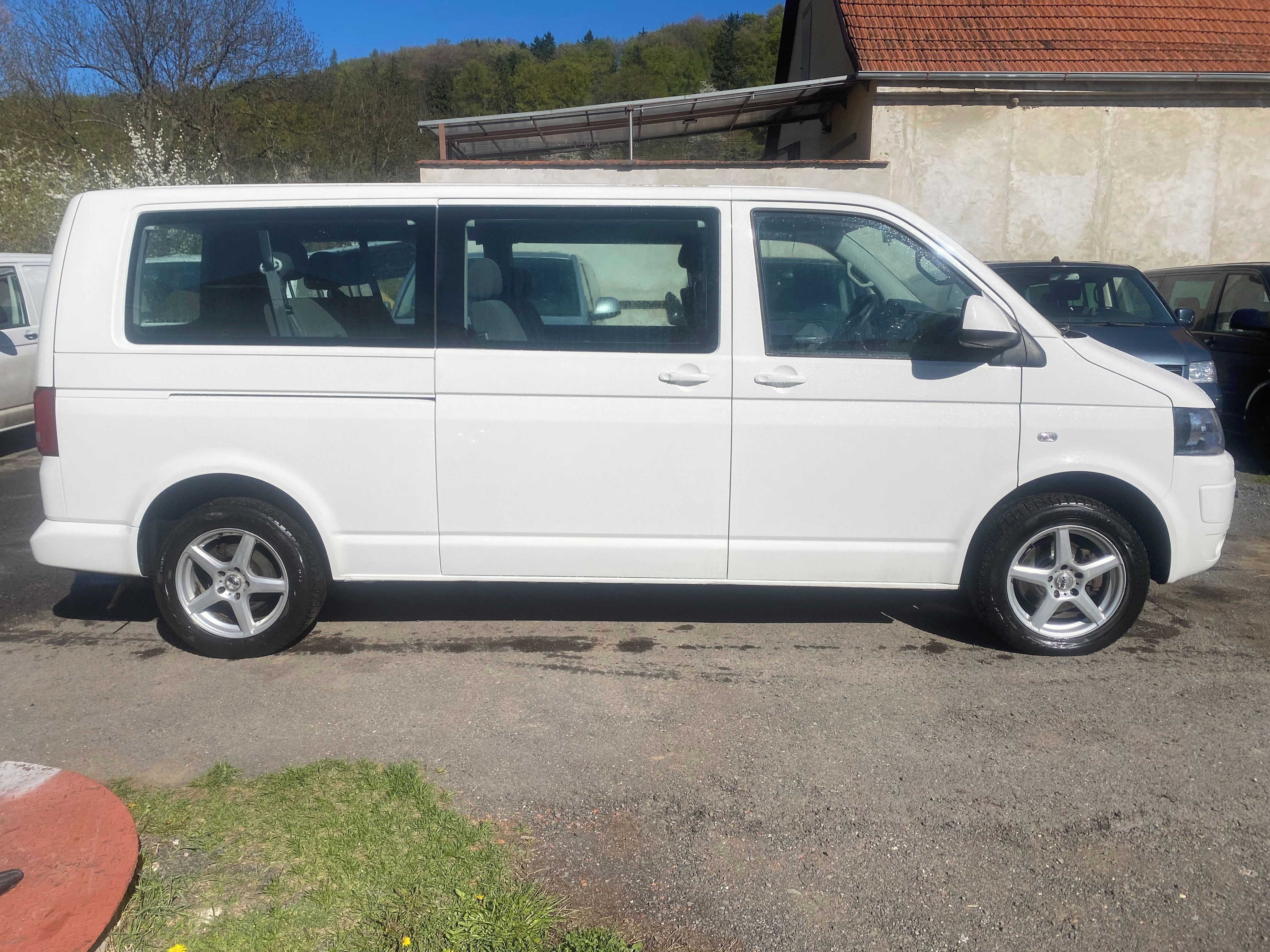 Volkswagen Caravelle, 2.0TDI,103KW,Comfortline Long - fotka 5