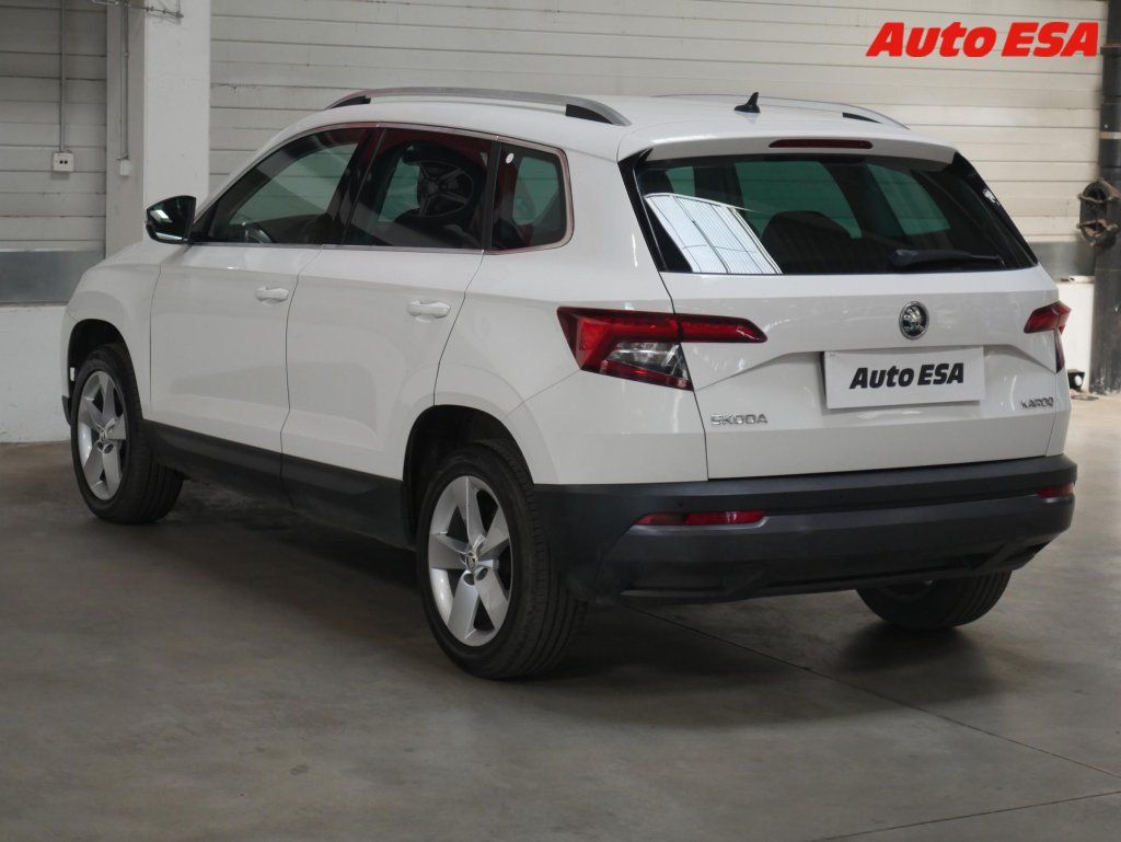 Škoda Karoq, 1.5TSI,ČR,navi,LED - fotka 6