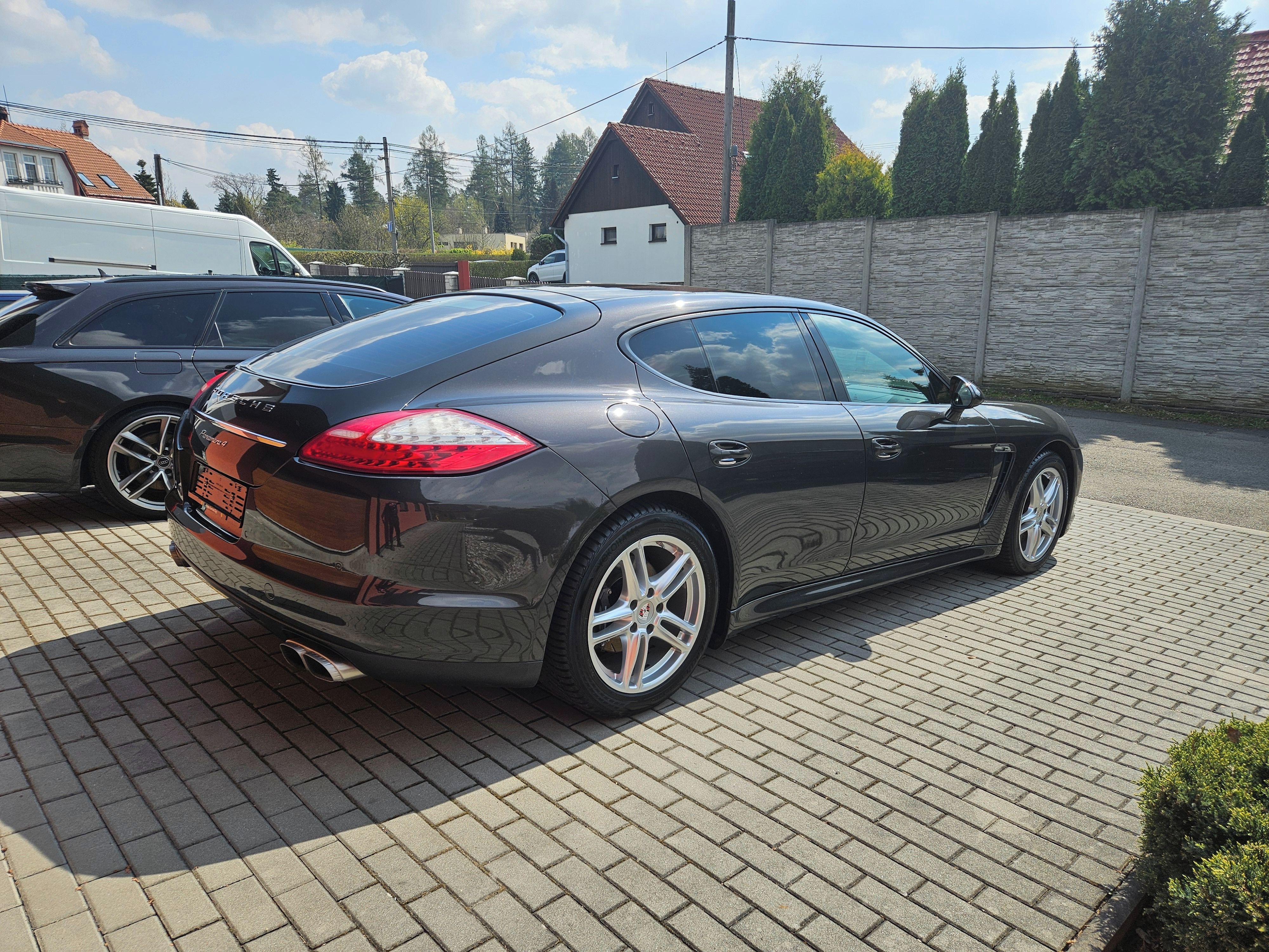 Porsche Panamera, 3,6I 221KW,1.MAJITEL,ODPOČET D - fotka 6