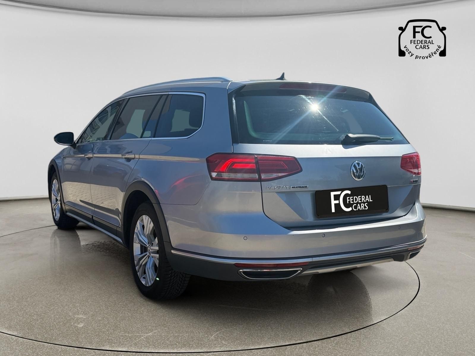 Volkswagen Passat, 140kW 4Motion DSG Alltrack - fotka 3