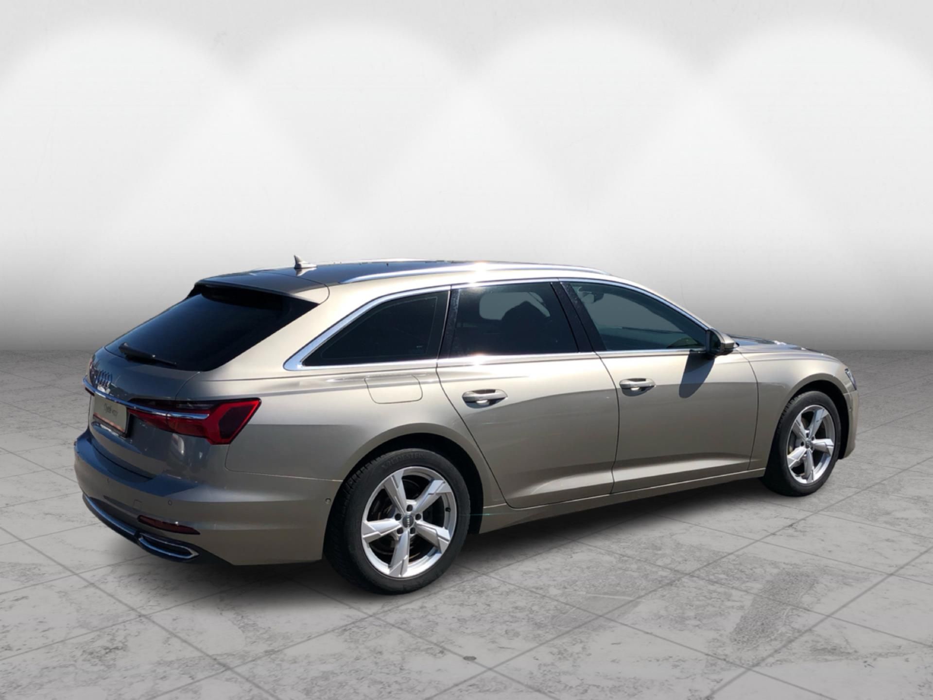 Audi A6, Avant 40 TDI - fotka 2