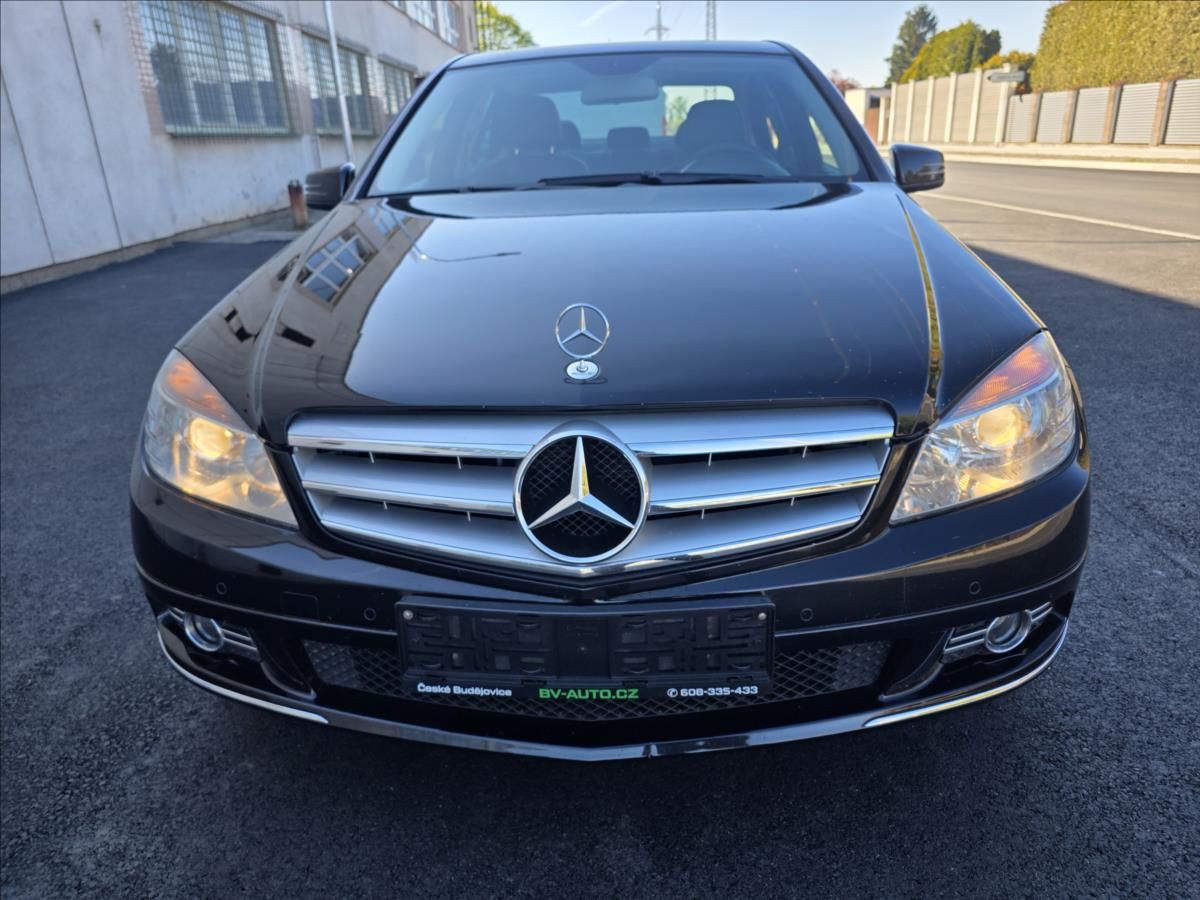 Mercedes-Benz Třídy C, 2,1 2.2CDI AVANTGARDE 1.MAJITE - fotka 2