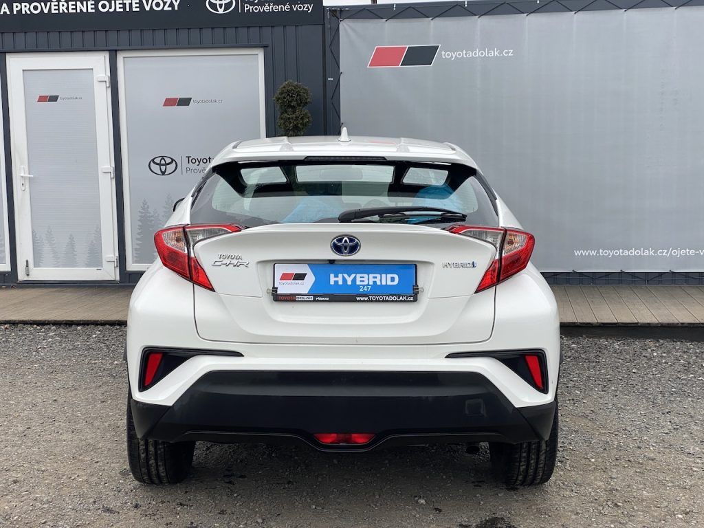 Toyota C-HR, 1.8HSD, ČR-1m, Active, DPH - fotka 6