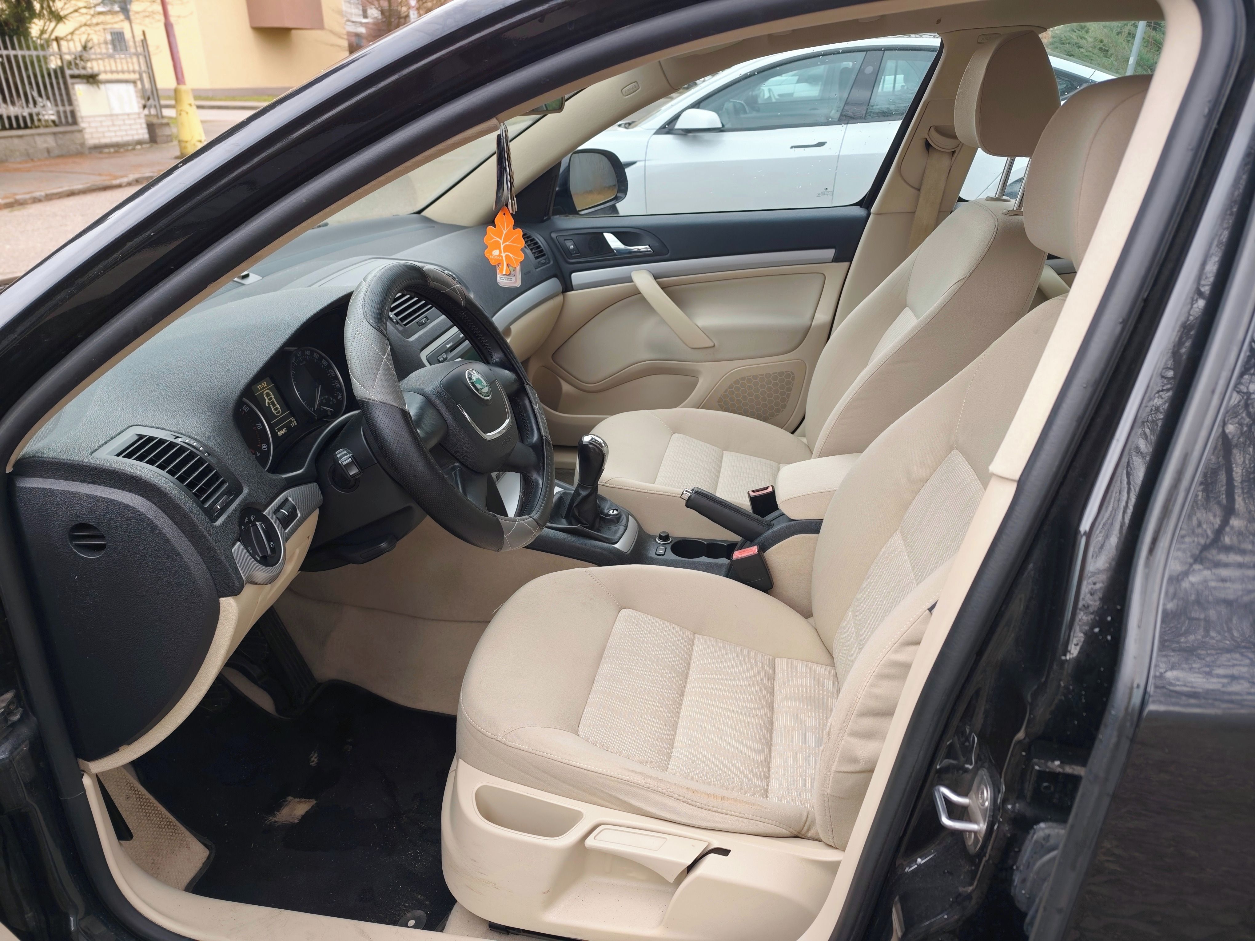 Škoda Octavia, II Facelift 1.8 TSI 118 KW - fotka 3