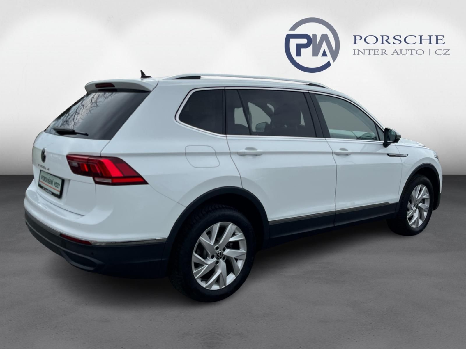 Volkswagen Tiguan Allspace, 2.0 TDI DSG Life 7 míst 110kW - fotka 2