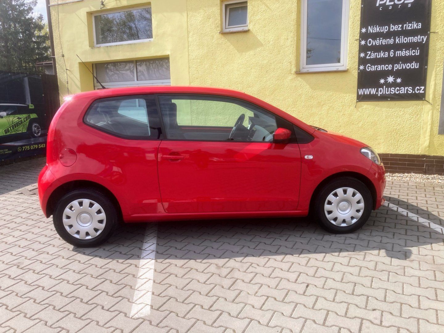 Volkswagen Up!, 1,0 MPi (44kW)*STK DO 4/2028* - fotka 5