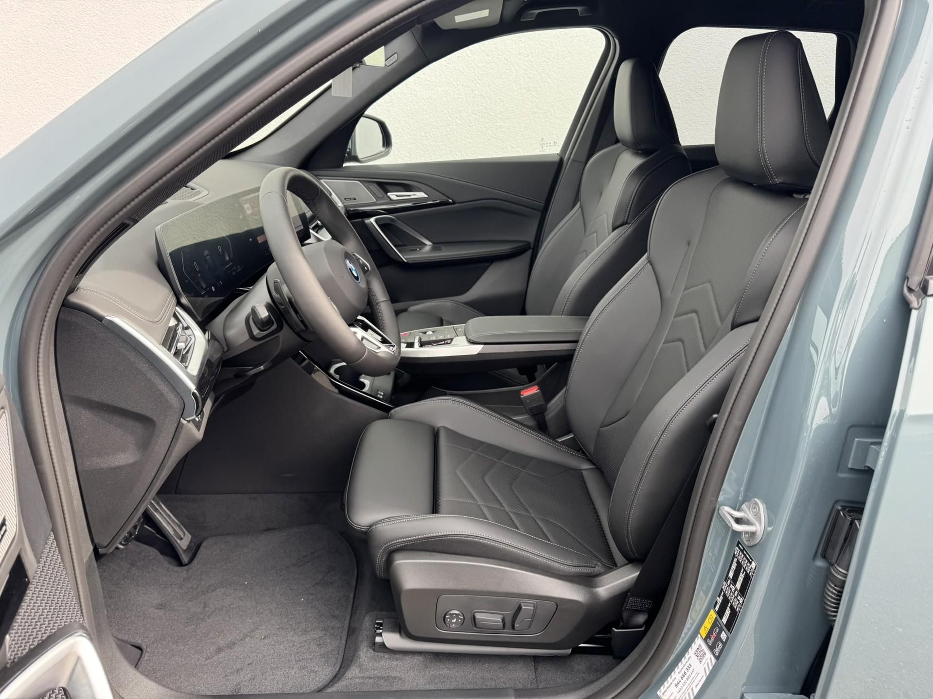 BMW X1, X1 xDrive30e - fotka 6