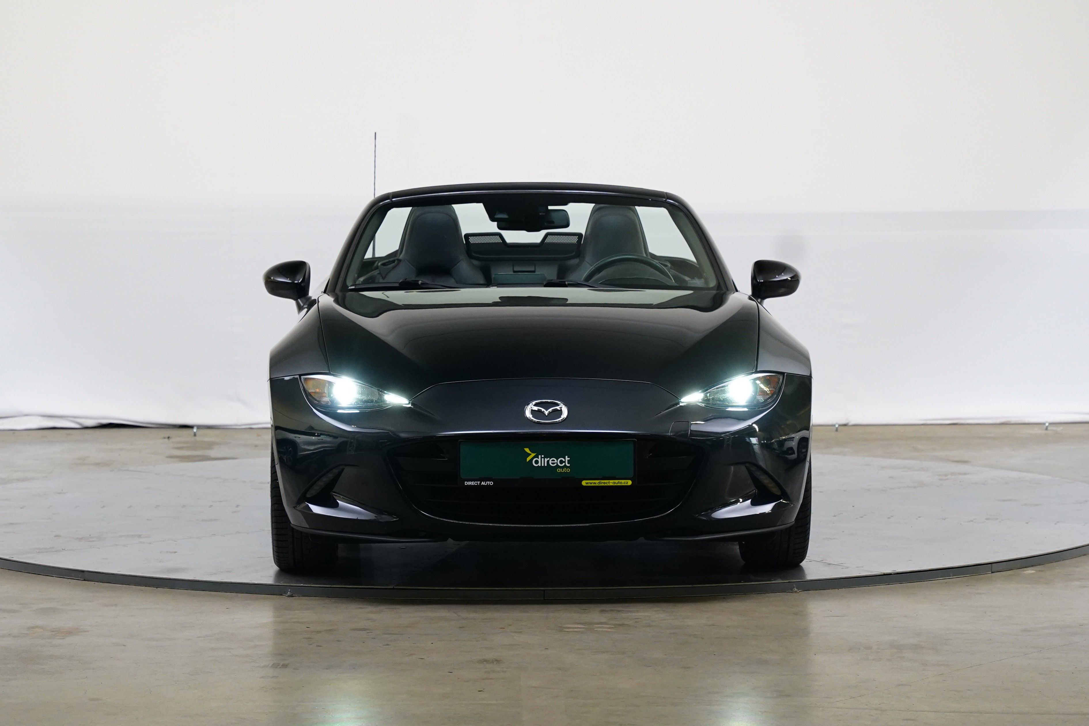 Mazda MX-5, 1.5 Skyactiv-G 96 kW Exclusive - fotka 4